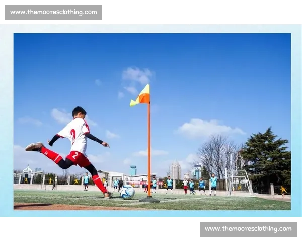 《热血绿茵奋勇拼搏青春赛场少年足球梦引领未来》 《热血绿茵奋勇拼搏青春赛场少年足球梦引领未来》